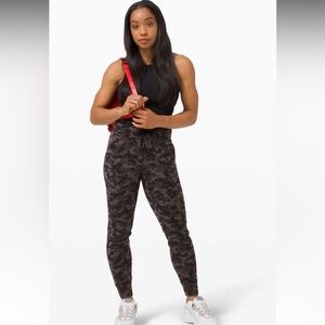 Lululemon‎ Ready to Rulu Jogger *Jacquard Camo Size 4